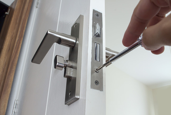 Our local locksmiths are able to repair and install door locks for properties in Southampton and the local area.